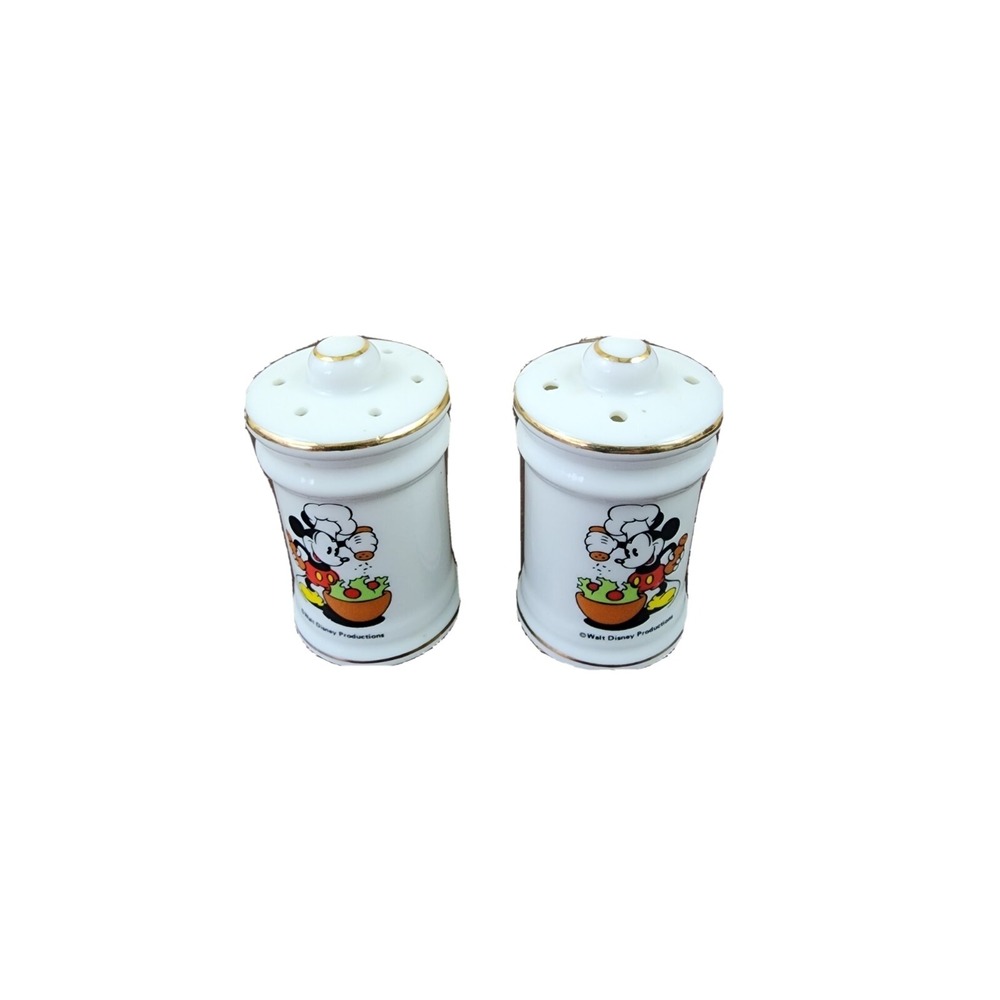 Japan Disney Mickey Mouse Chef‎ Salt and Pepper Shakers Vintage
